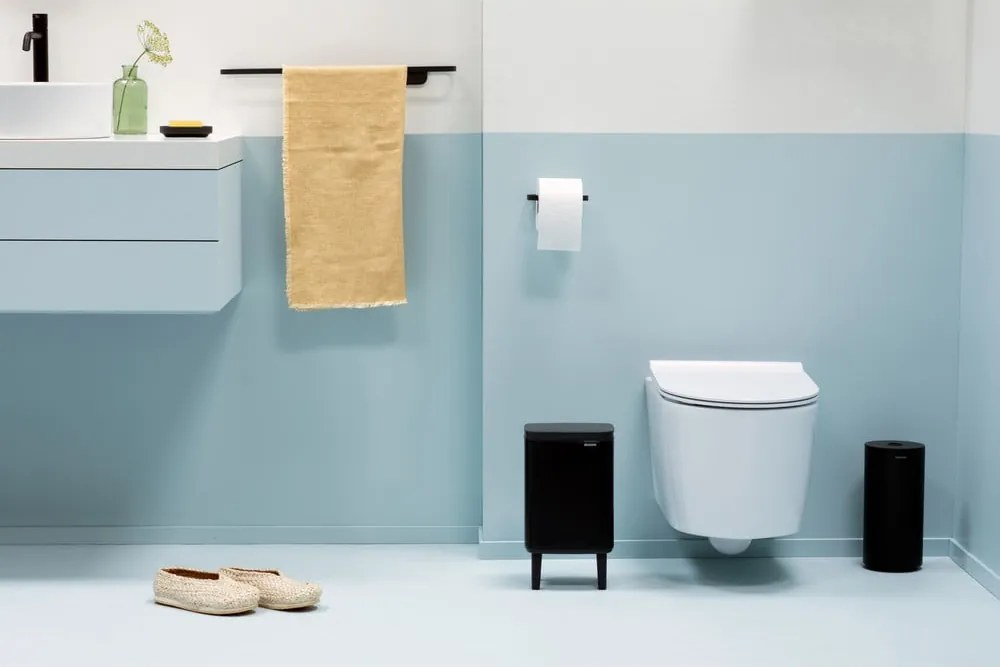 Cestino per la spazzatura nero opaco in acciaio 4 l Bo Hi – Brabantia