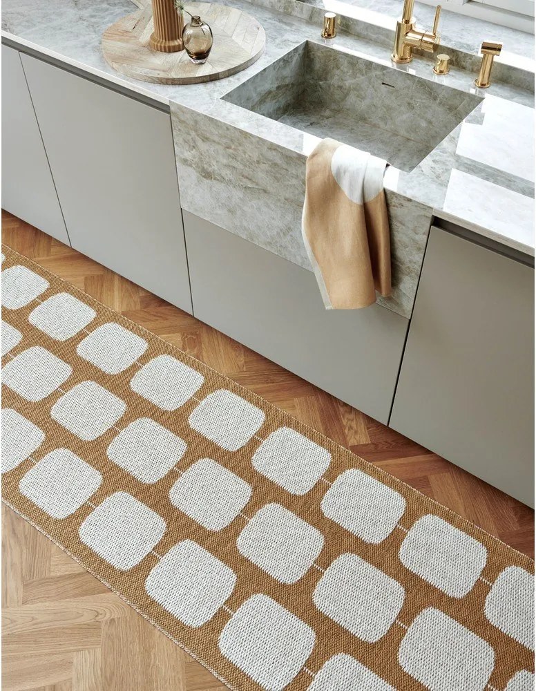 Passatoia da interno/esterno giallo ocra/color crema 70x300 cm Sten Ochre – Pappelina