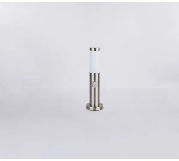 Globo 3158S - Lampada da esterno con sensore DACIA E27/60W/230V IP44