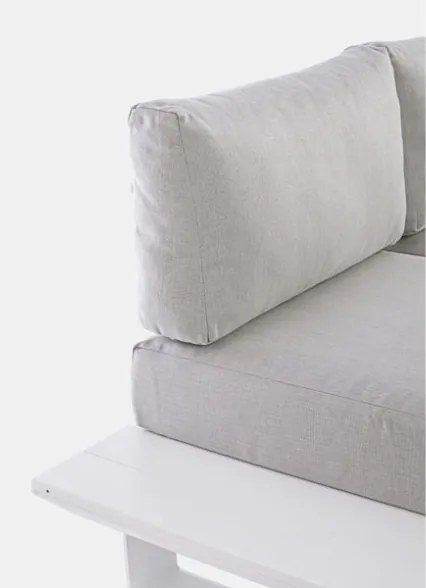 Salotto Angolare Da Esterno In Alluminio Con Cuscini E Tavolino Konnor Bianco Bizzotto