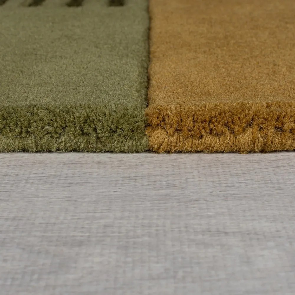 Tappeto verde in lana tessuto a mano 120x180 cm Lozenge – Flair Rugs