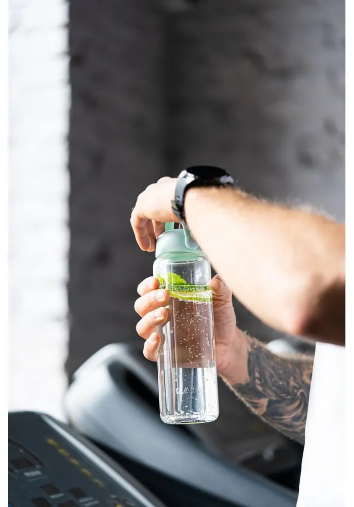 Bottiglia color menta in vetro 540 ml Fuori – Vialli Design