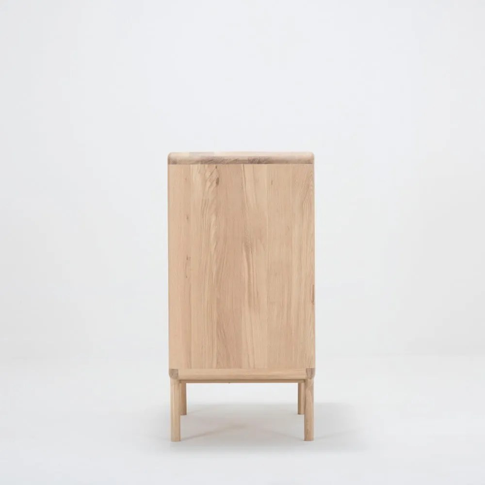 Cassettiera in rovere massiccio con 3 cassetti Fawn - Gazzda