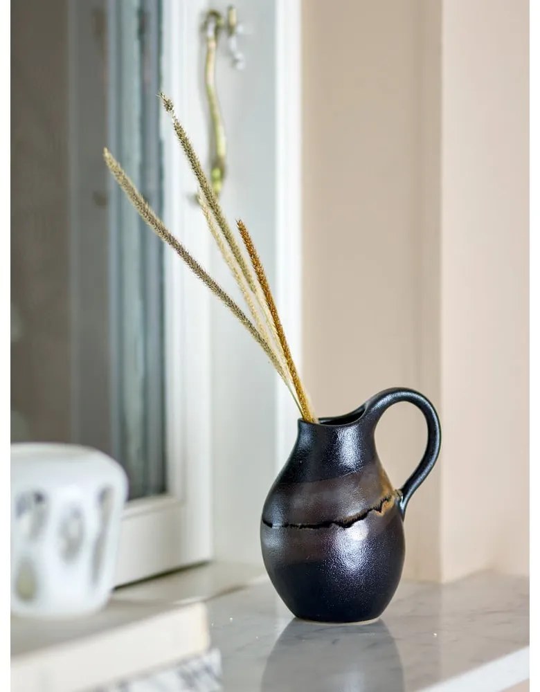 Vaso grigio scuro in gres (altezza totale 15 cm) Alvena – Bloomingville