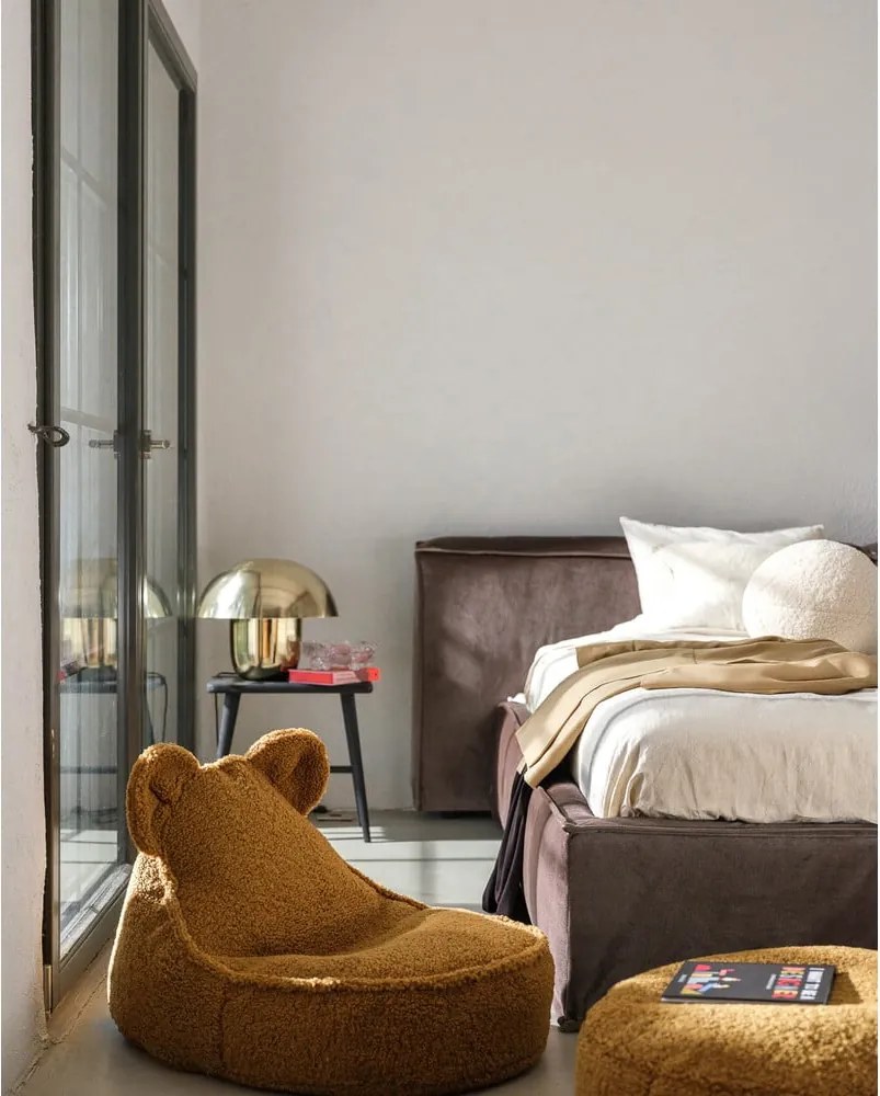 Pouf a sacco per bambini marrone con rivestimento in bouclé Round – Wigiwama