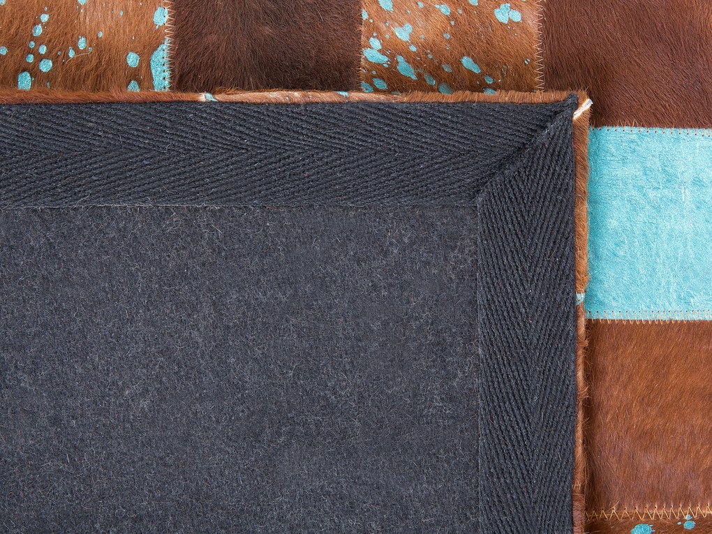 Tappeto patchwork in pelle marrone e blu 80 x 150 cm ALIAGA Beliani
