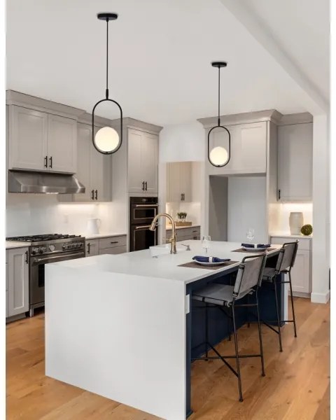 Lampadario a sospensione con filo CORDEL 1xG9/28W/230V nero