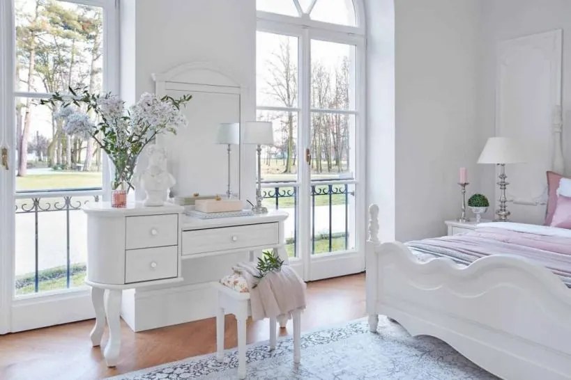 Toilette camera da letto con specchio - Arrediorg.it