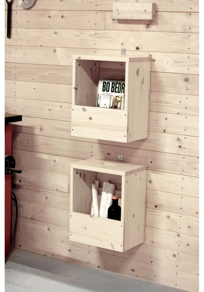 Comodino di colore naturale in pino massiccio Grab It – Karup Design