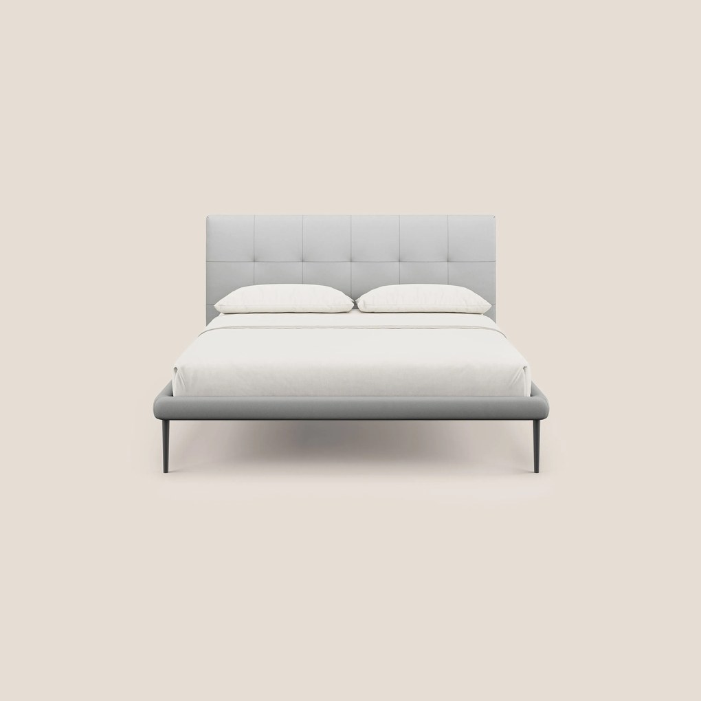 Midori letto imbottito trapuntato in ecopelle con piedini alti T04