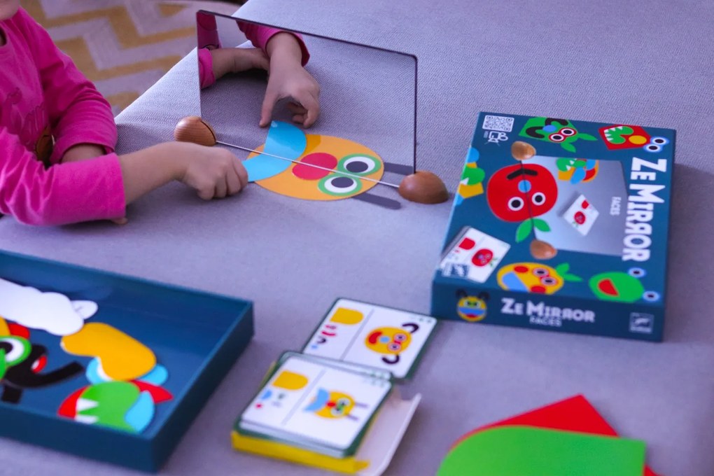 Ze Mirror - gioco con il riflesso - facce