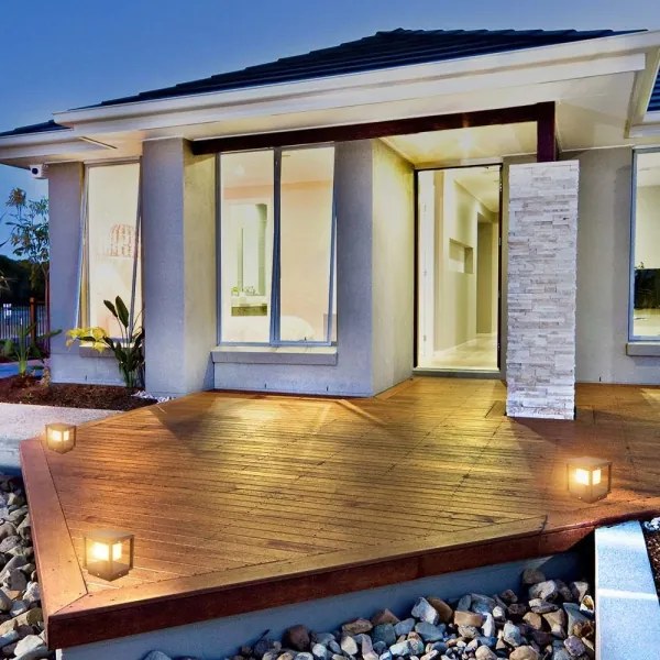 Lampada solare LED con sensore LED/2W/5,5V 3000K IP65 2600 mAh nera