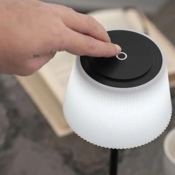 EMOS Z7630B - Lampada LED dimmerabile ricaricabile KATIE LED/4W/10V 1800mAh IP44 nero