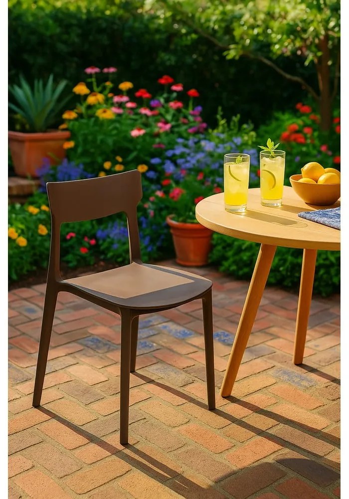 Sedia da esterno marrone in plastica Biá – Bonami Essentials