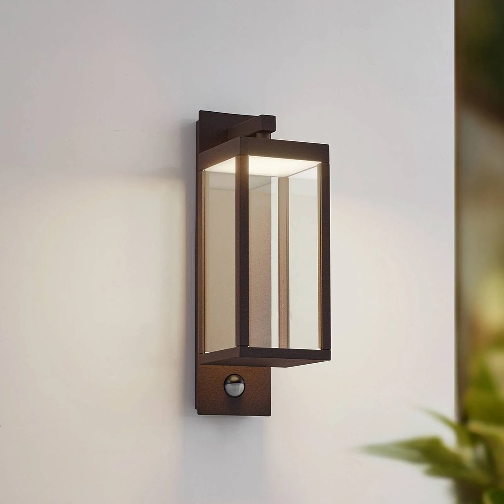 Lucande Applique da esterni LED Ferdinand, ruggine, sensore, IP54 Ferdinand, Marrone / Ruggine, Alluminio, Moderno