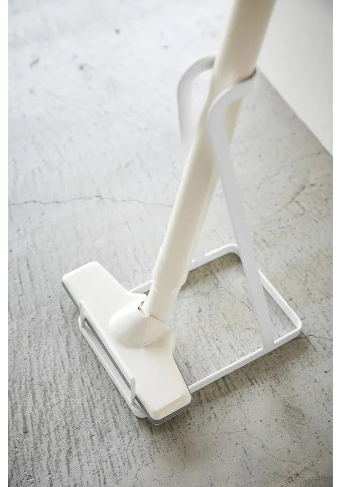 Supporto per aspirapolvere Tower - YAMAZAKI