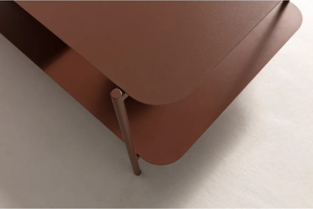 Tavolino da salotto color terracotta in metallo 58x90 cm Beatrix – MOME
