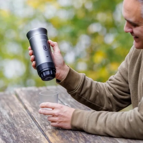Aligator ACM002 - Macchinetta da caffè portatile ricaricabile PortaCaffé 3 in 1 72W/7500 mAh grigio