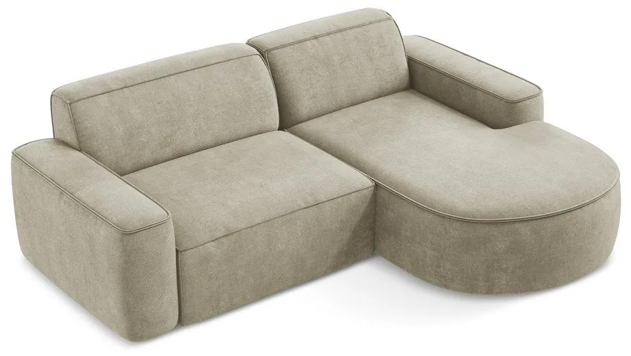 Divano angolare beige (con penisola a destra/con chaise lounge) con rivestimento in ciniglia Omao – Makamii