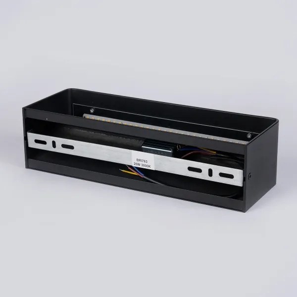 Brilagi - Applique da esterno DONNANI a LED, 12W/230V, 30 cm, nera, IP44