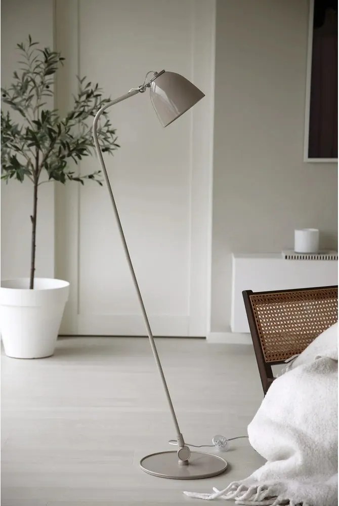 Lampada da terra greige con paralume in metallo (altezza totale 130 cm) Tilt – Markslöjd