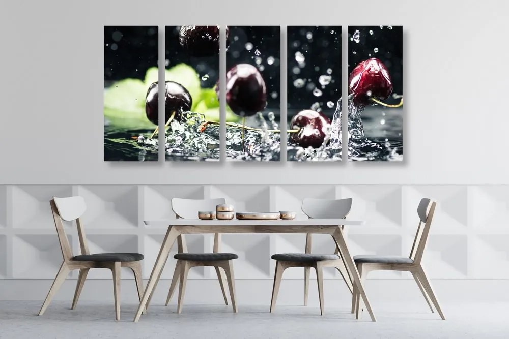 Quadri 5 pezzi – Ciliegie mature nell'acqua