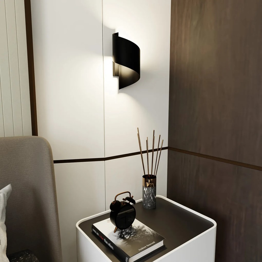 Applique Moderna 1 Luce Ubbe A Fascia In Acciaio Nero