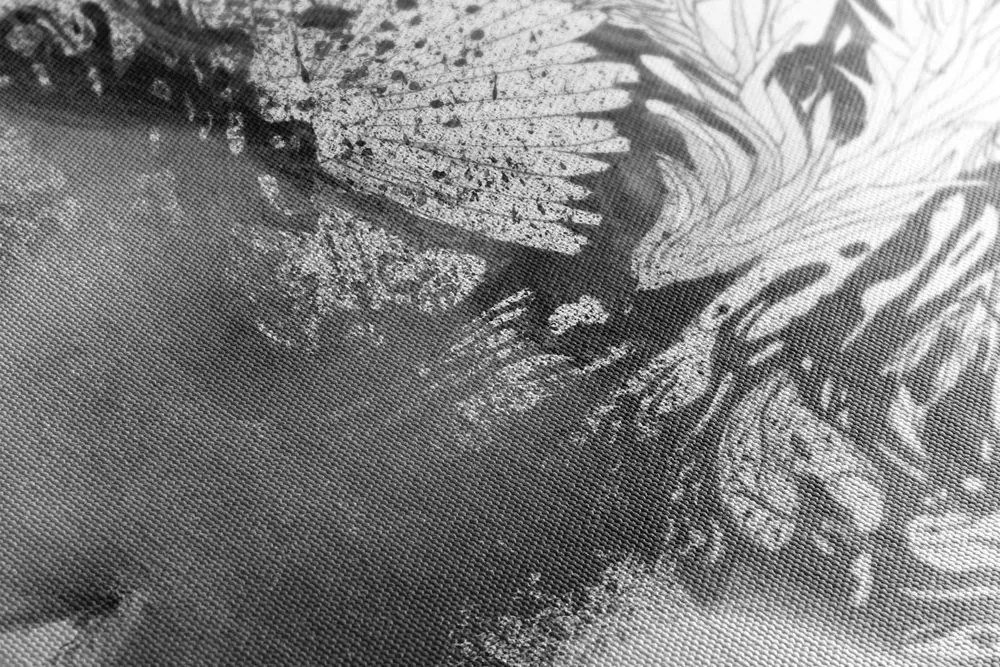 Stampa su tela – Donna con fiori dipinti in bianco e nero