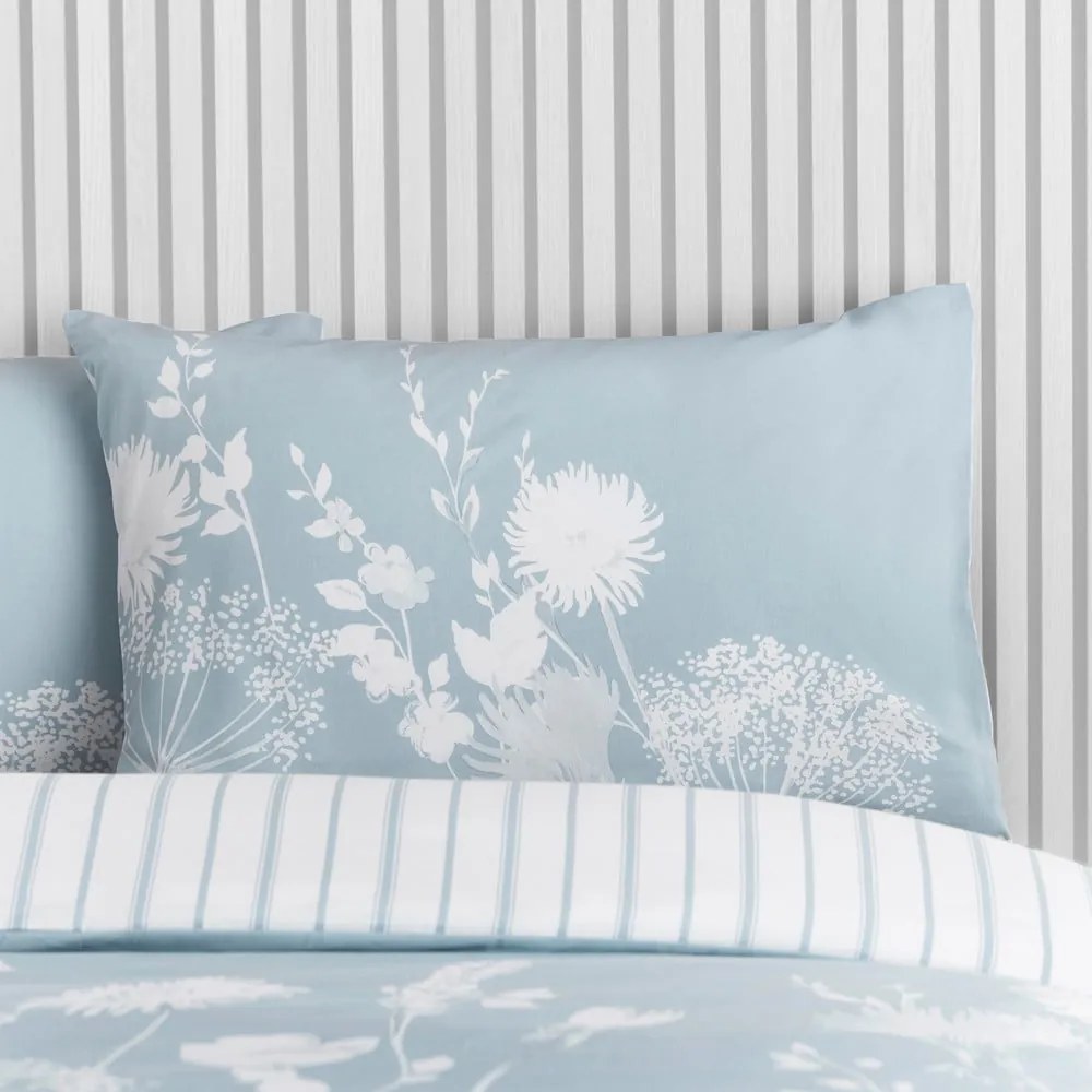 Set copripiumino e federa bianco e blu per letto matrimoniale e per letto esteso 230x220 cm Meadowsweet Floral – Catherine Lansfield
