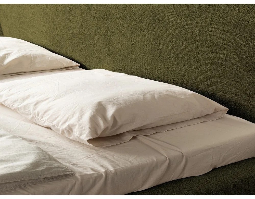 Letto matrimoniale imbottito verde scuro con rete inclusa 180x200 cm Makana – Makamii