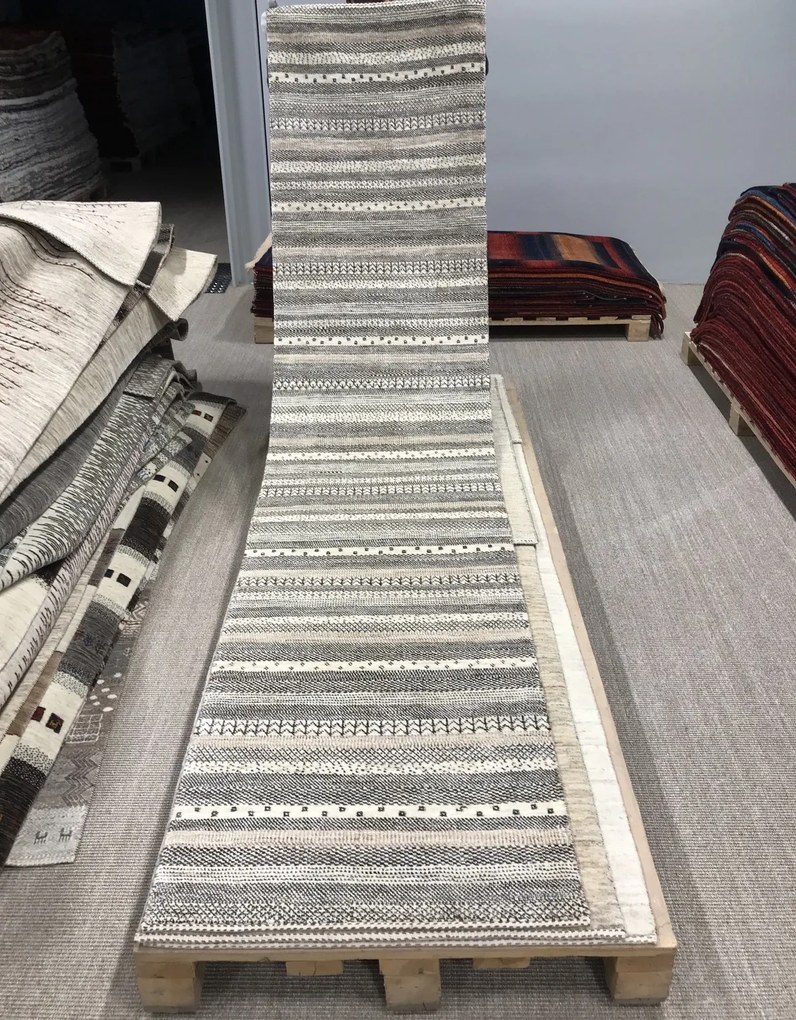 Loribaft Tappeto persiano 320 x 70 Beige (Iran) Annodato A Mano