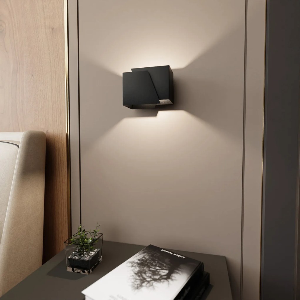 Applique Moderna 1 Luce Bjorn A Forma Geometrica In Acciaio Nero