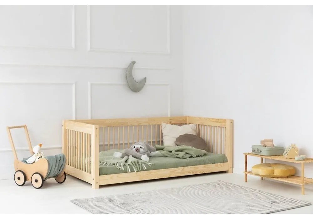 Letto per bambini in legno di pino in colore naturale 90x180 cm Mila CWW - Adeko