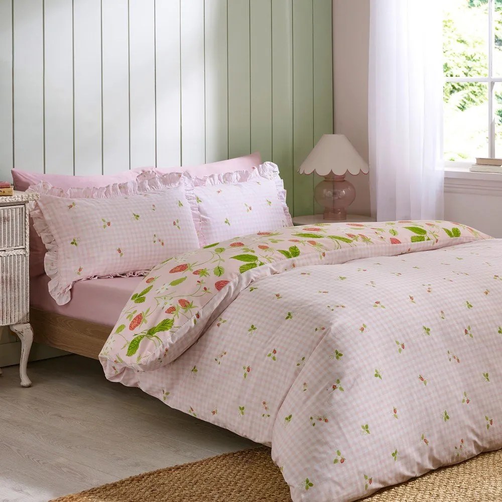 Set copripiumino e federa rosa per letto matrimoniale 3 pezzi 200x200 cm Strawberry Frills – Catherine Lansfield