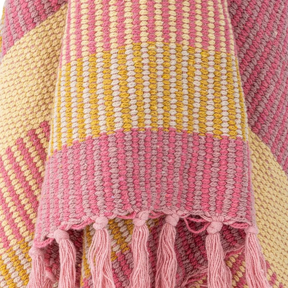 Coperta gialla e rosa in cotone riciclato 130x160 cm Isnel – Bloomingville