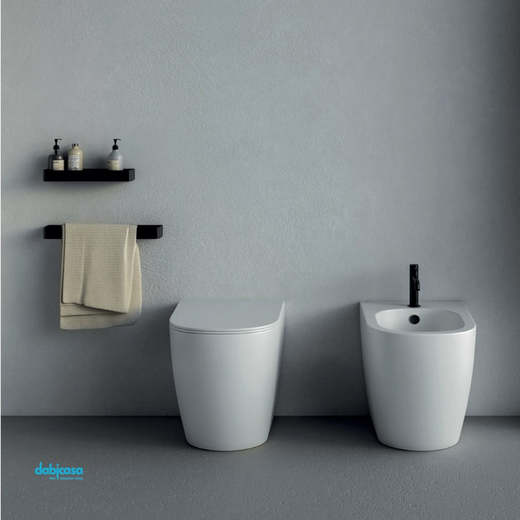 Nic Design "Pin"Coppia Di Sanitari Da Terra Filo Muro Senza Brida Bianco Opaco