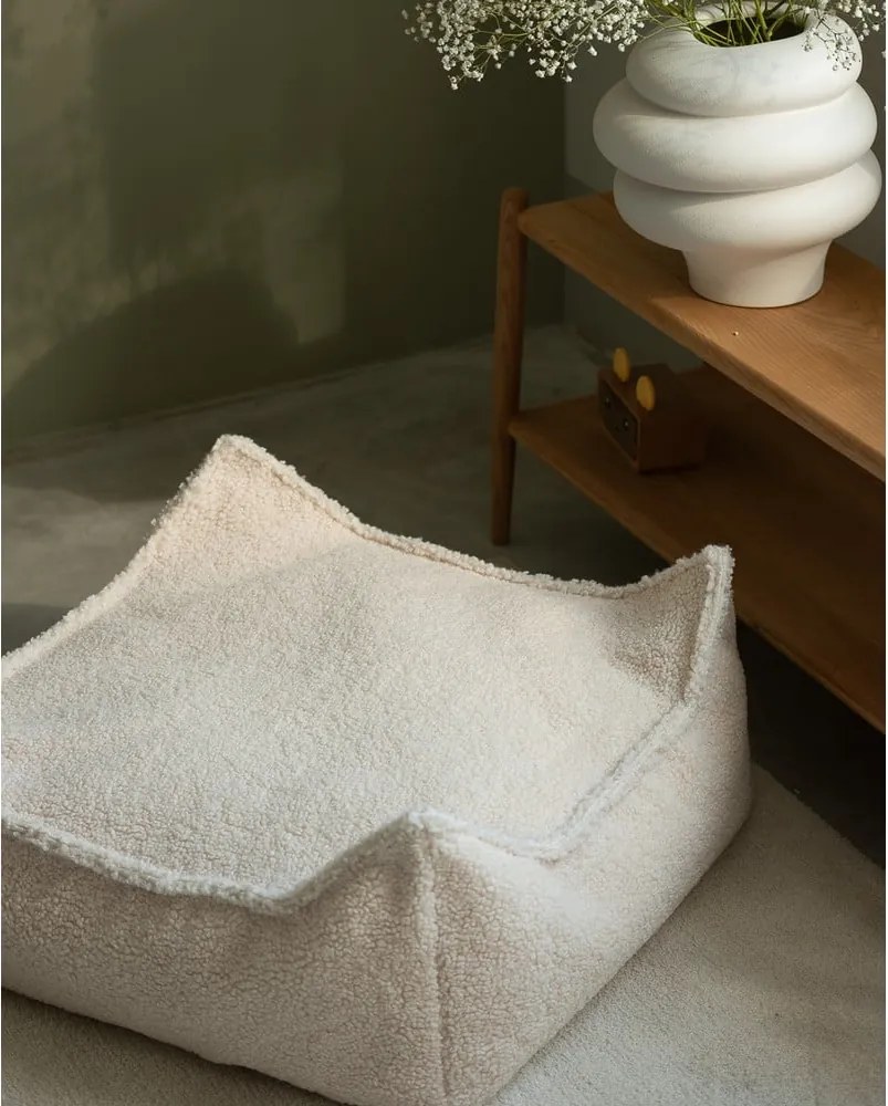 Pouf a sacco per bambini color crema con rivestimento in bouclé Square – Wigiwama