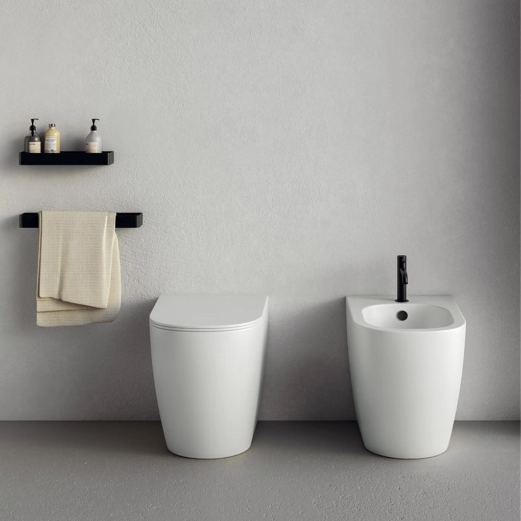 Coppia Di Sanitari a Terra Senza Brida Nic Design "Pin" Bianco Opaco