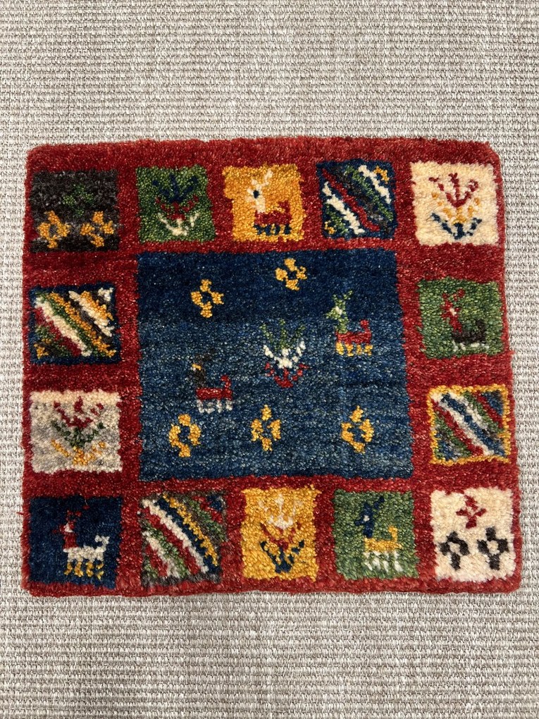 Gabbeh Tappeto 40 x 40 Rosso (Iran) Annodato A Mano