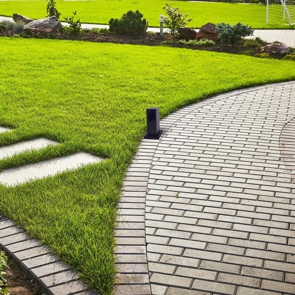 Multipresa verticale da esterno 1Z SCHUKO 230V IP44 20 cm nero