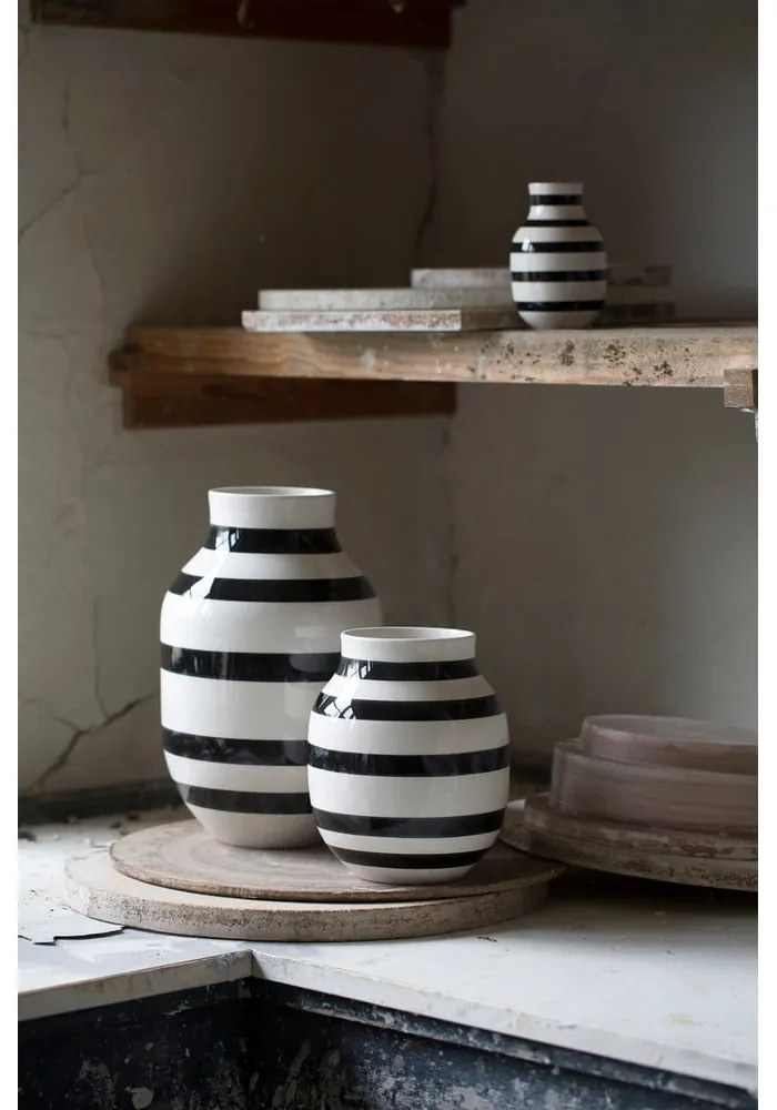 Vaso in ceramica bianco/nero Omaggio - Kähler Design