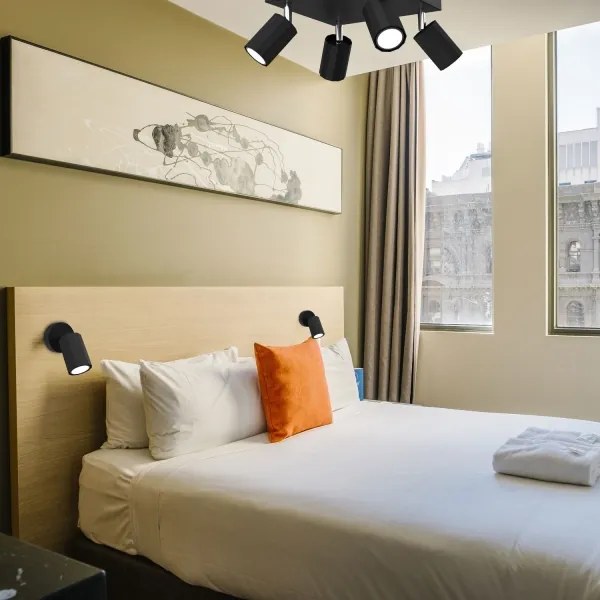 Faretto da muro BELLO 1xGU10/8W/230V nero