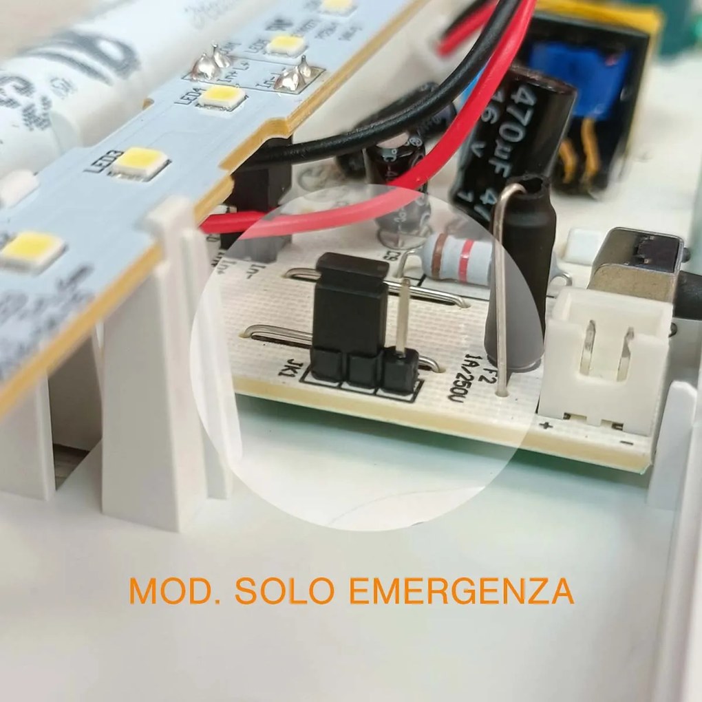 Lampada Emergenza LED da incasso o da muro Autonomia 3h S.A. o S.E. Colore Bianco Freddo 6.000K