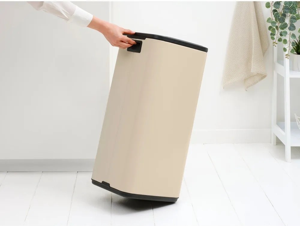 Cestino per la spazzatura beige in acciaio touch 30 l Bo Touch – Brabantia