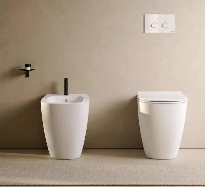 Coppia sanitari Bidet e vaso a Pavimento con sedile rallentato in duroplast Bianco Genesis Ceramica Globo