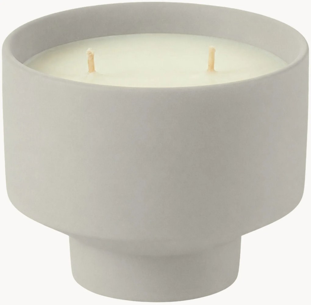 Candela profumata fatta a mano a due stoppini Ravello No. 02 (cedro himalayano & gelsomino)