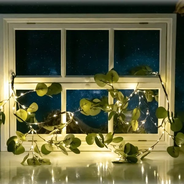 Aigostar - Catena LED solare 110xLED/4m IP65 300 mAh bianco caldo eucalipto