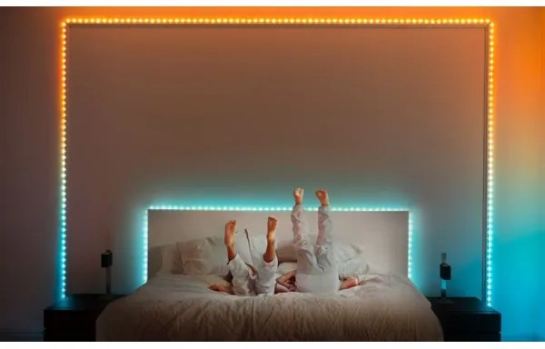 Twinkly TWD200STP-TEU - Striscia LED RGB dimmerabile per esterni 200xLED 10m IP44 WiFi