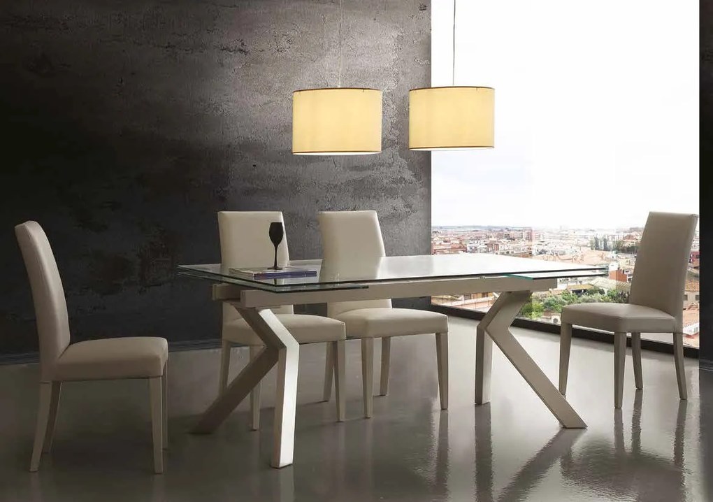 Tavolo allungabile Tokyo Glass disponibile in tre colorazioni