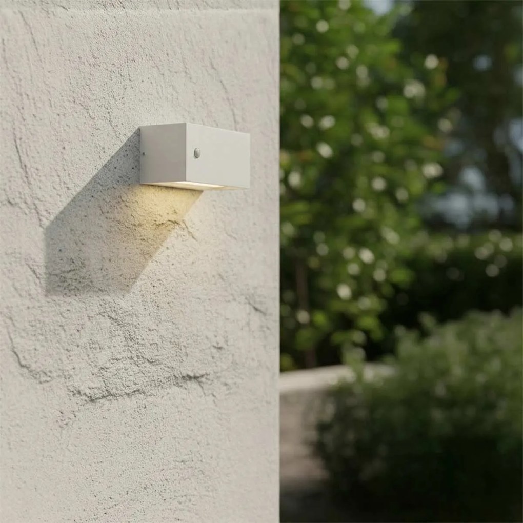 Applique BAND con Sensore Movimento E27 per esterno IP65 - Bianca